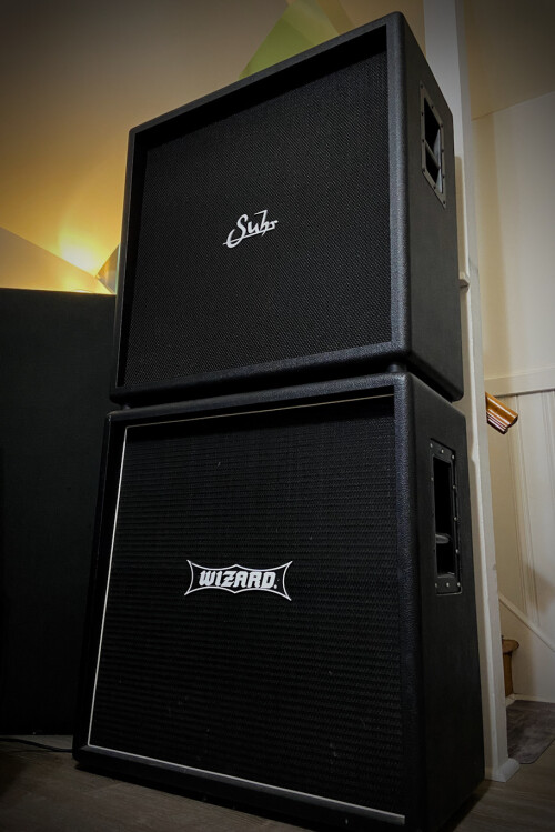 D0XrK3.jpeg
