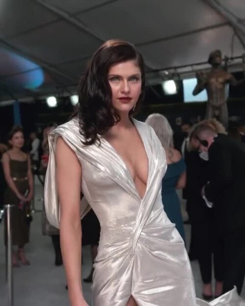 reddit alexandradaddario t311d5