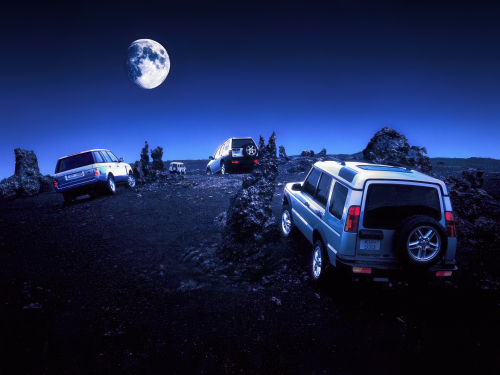 Land Rover 2002 Discovery brochure by Max Forsythe (Purple Grade)