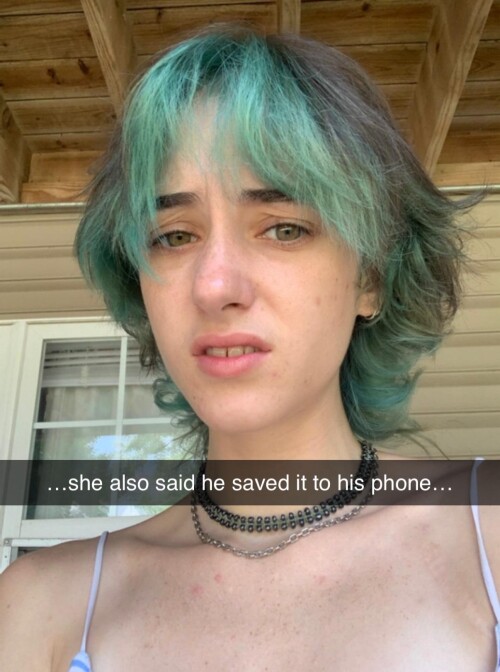 EkWEx3.jpeg