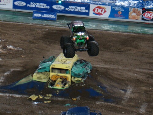 monster jam tampa fl feb 21 2009 155 3300086111 o