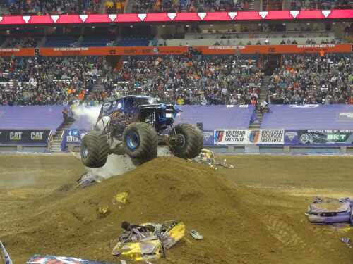 son uva digger monster truck 13042057115 o