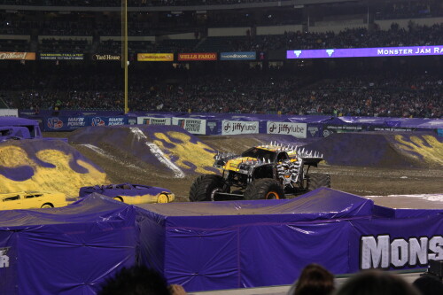 FX7Jf9.jpg