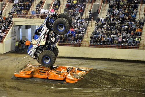 monster truck 077 8544431895 l