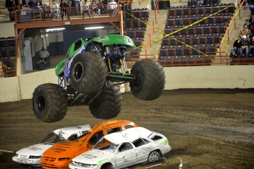 monster truck 158 8544409055 l