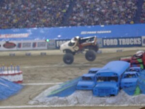 1909659 1060668878312 5210 n