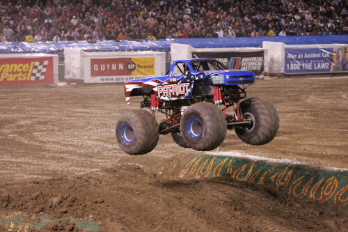 MONSTER JAM 11009 B 132