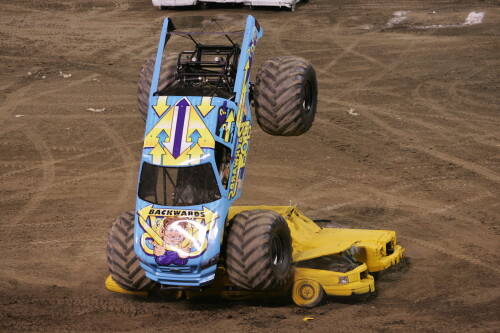 MONSTER JAM 11009 A 479
