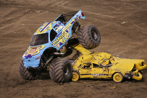MONSTER JAM 11009 A 518