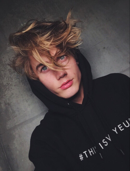 tumblr orl4gsqF691wpljqto1 1280