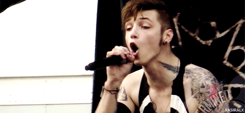 JUUHM3.gif