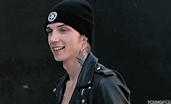 JcltNM.gif