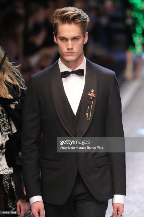 MILAN, ITALY - FEBRUARY 26:  Neels Visser walks the runway at the Dolce & Gabbana show during Milan Fashion Week Fall/Winter 2017/18 on February 26, 2017 in Milan, Italy.  (Photo by Antonio de Moraes Barros Filho/WireImage)