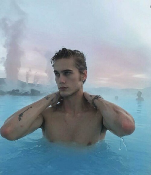 INSTAGRAM WEEKEND 05 620x718