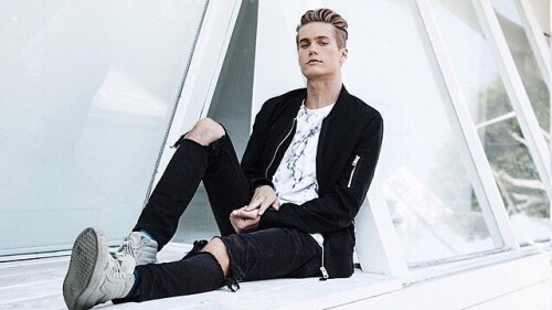 neels is king 147262043284096408593305593488170466410496n