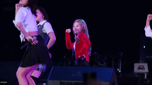 NFixq7.webm