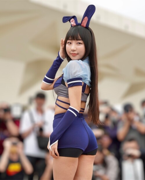 NhN3VF.jpg