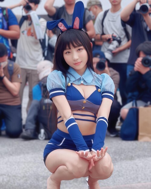 NhNS3Q.jpg
