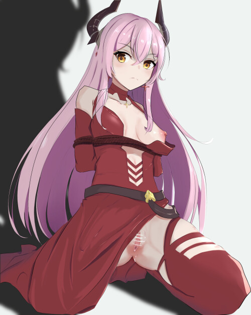 P0oUye.jpg