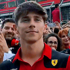 P4uFb1.gif