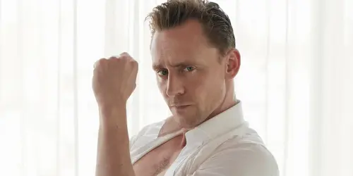 W TomHiddleston4