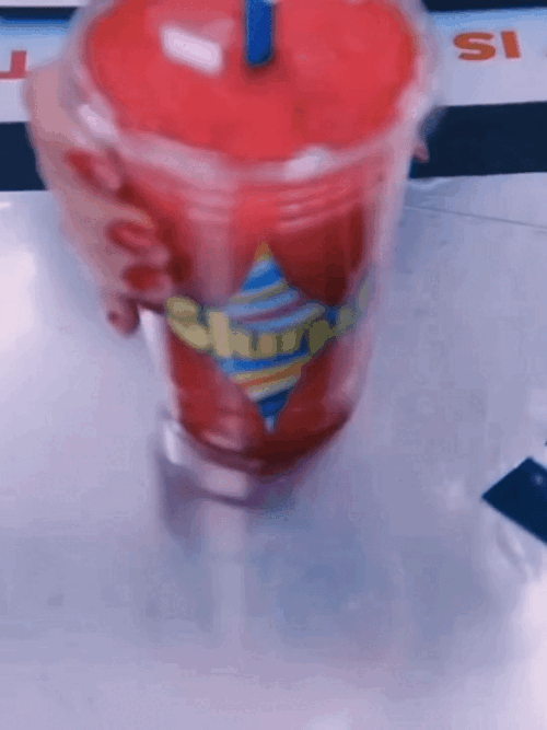 Ugn1MQ.gif