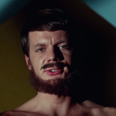 XveFur.gif