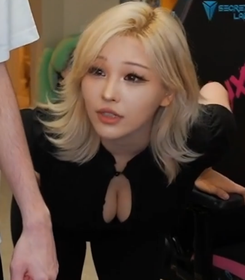 XzxTm1.png