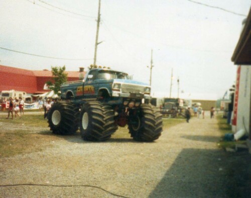 Z4JqF1.jpg