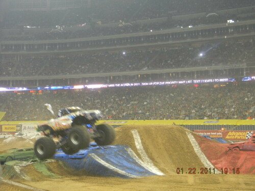 monster jam 2011 01 22 2011 21 5380783789 o