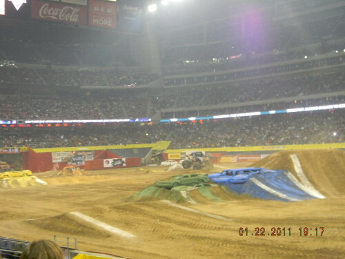 monster jam 2011 01 22 2011 17 5381386636 o