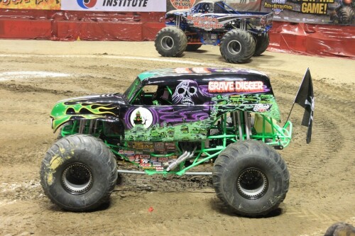 the one and only grave digger 5362369008 o