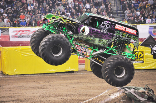 grave digger 09 5407902377 o