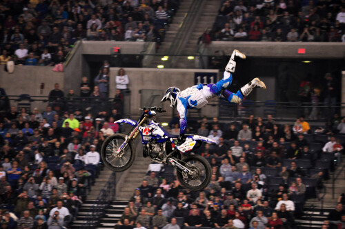moto 16 5407887972 o