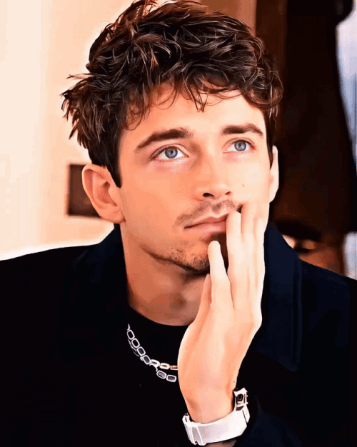 fAITd9.gif