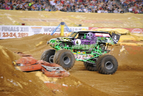 gD8jZ1.jpg