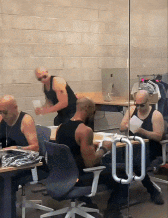 kqRpWr.gif