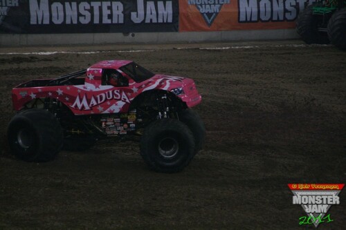 rEVwj9.jpg