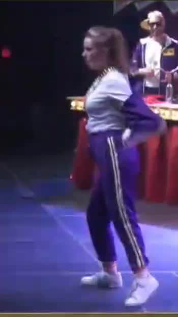 uEO1BC.mp4